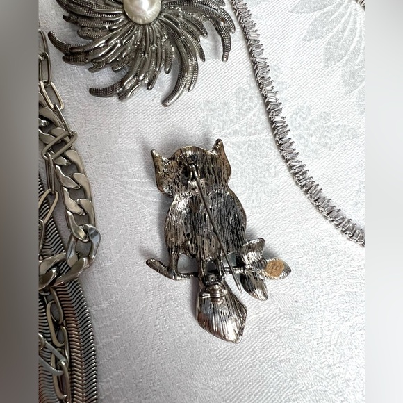 Silver Tone Jewelry Lot — Necklaces, Bracelets, Earrings, Brooches Set - Picture 4 of 16